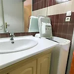 Spacieux Avec Piscine, Proche - Fr-1-607-81