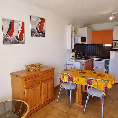 Apartment Spacieux 4 Pers Avec Piscine, A 20m De La - Cap D'agde - Fr-1-607-81