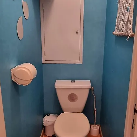 Spacieux 4 Pers Avec Piscine, A 20m De La - Cap D'agde - Fr-1-607-81 Apartment Agde