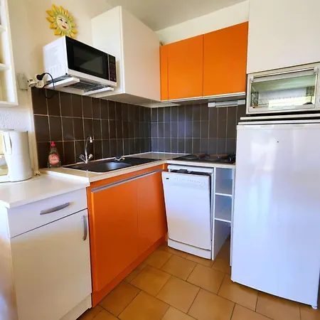 Apartment Spacieux Avec Piscine, Proche - Fr-1-607-81 *
